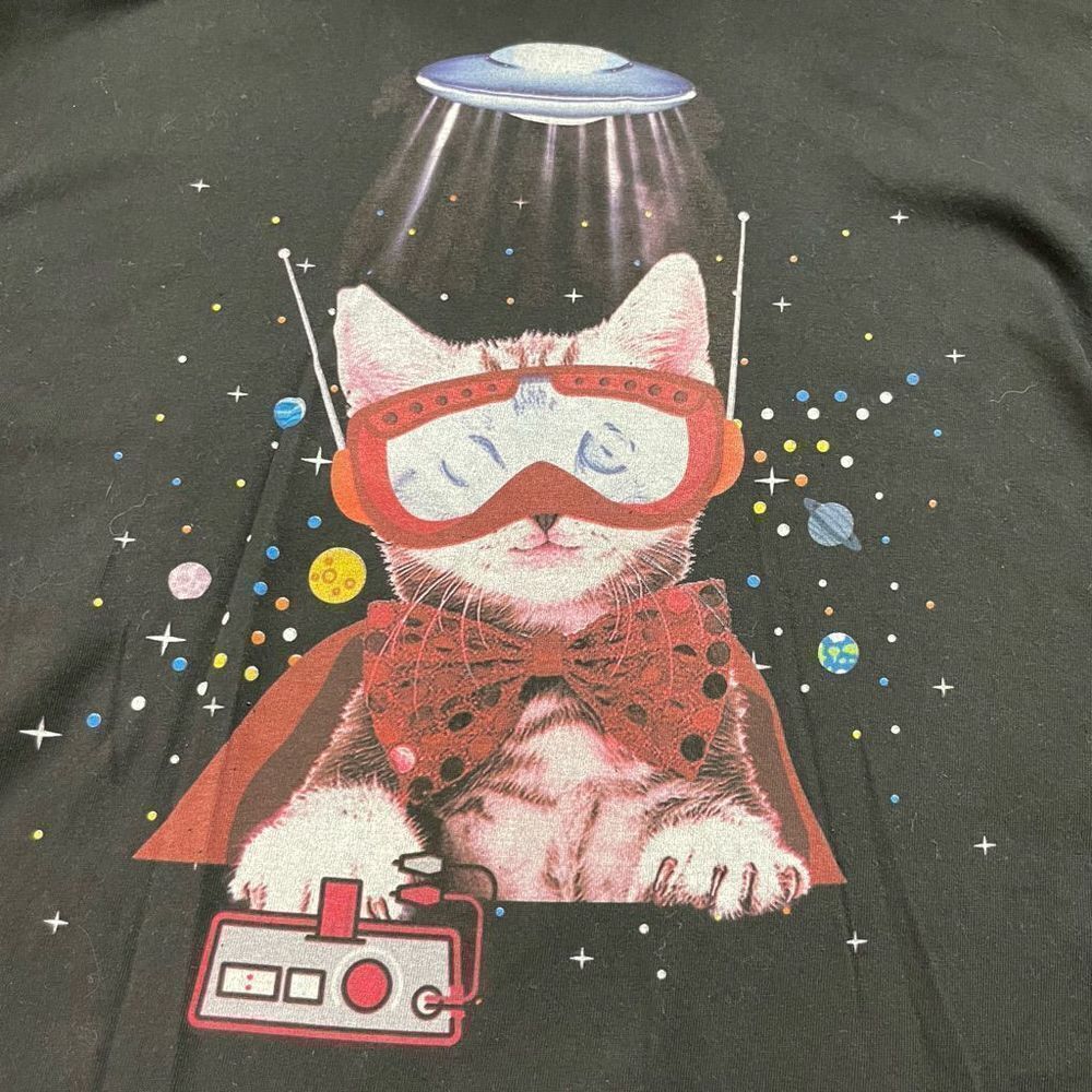 < instert random object here > - Picture 9 of 10